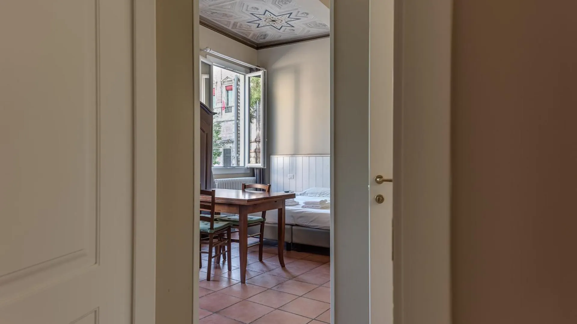 Bologna Centro - Luxuryhotel 0*,  Italy