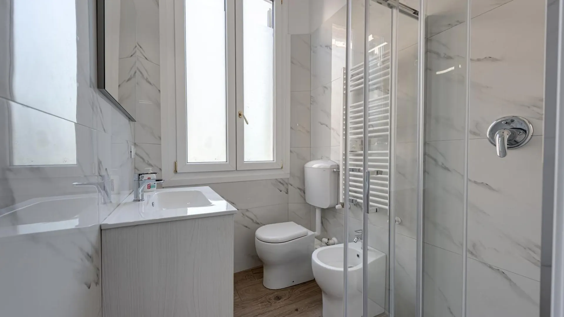 Apartment Bologna Centro - Luxuryhotel Italy