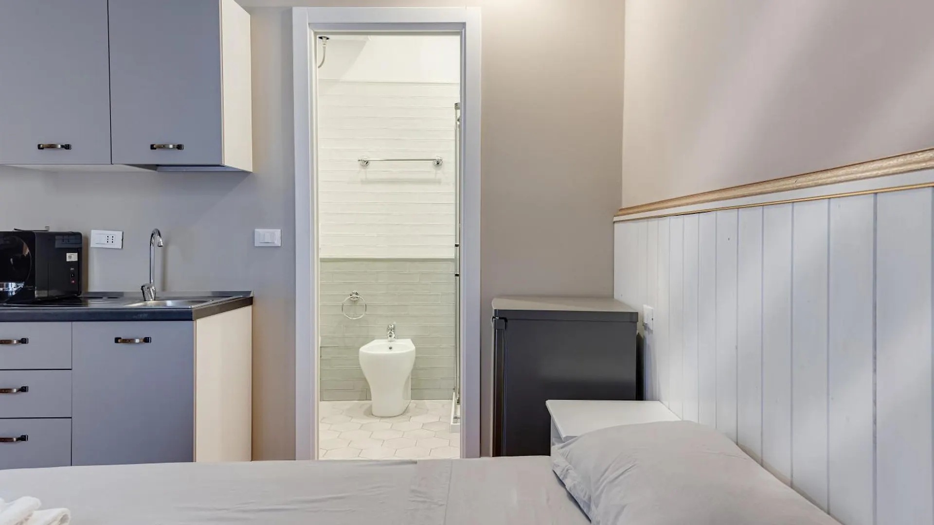 Apartment Bologna Centro - Luxuryhotel Italy