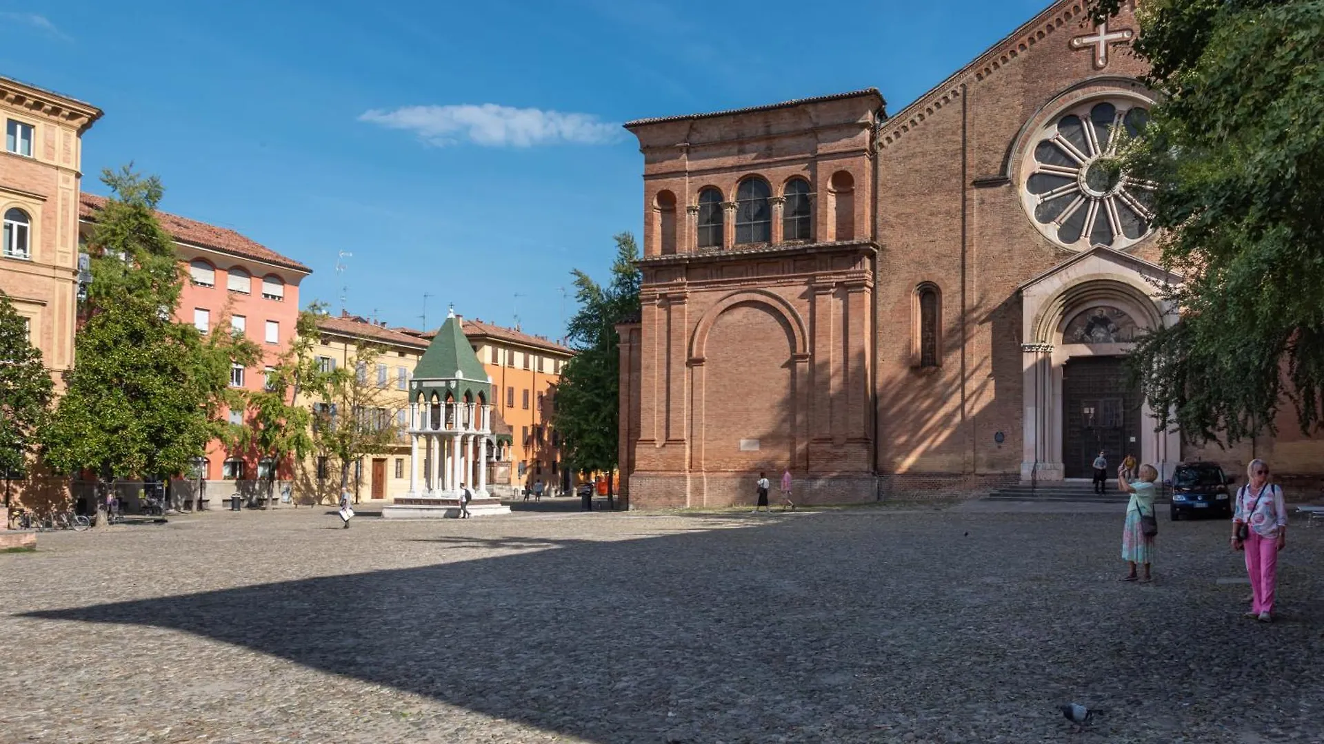 Bologna Centro - Luxuryhotel 0*,  Italy