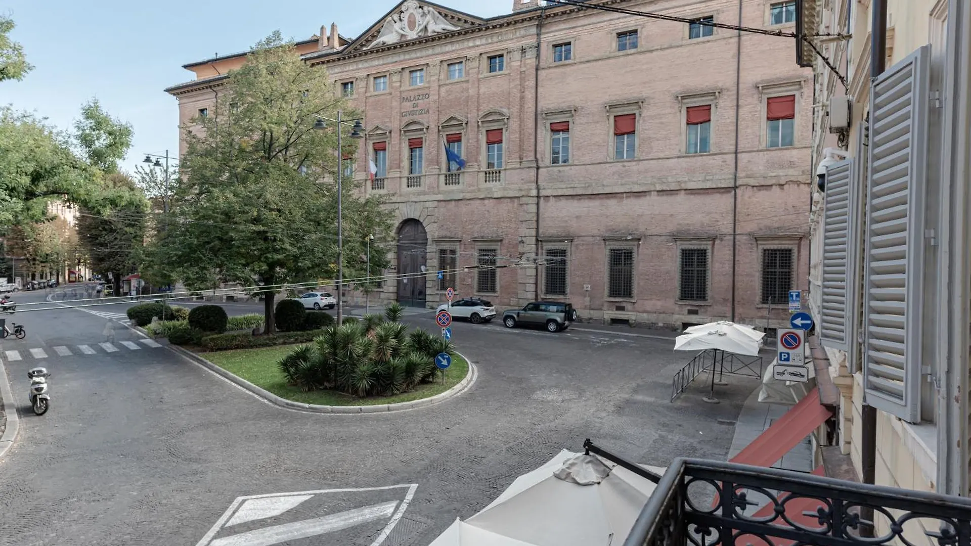 Bologna Centro - Luxuryhotel Italy
